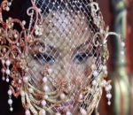 Topeng Yuyung dalam 'No Fraud' Milik Nicky Minaj