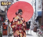 Syahrini dalam Balutan Kimono