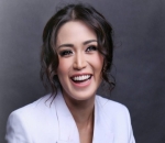 Senyum Bahagia Jessica Iskandar