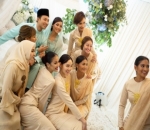 Pertunangan Whulandary dihadiri Rekan Puteri Indonesia