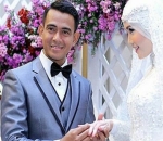  Pacaran Lima Bulan