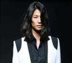 Song Jae Rim Berjalan di Catwalk dengan Rambut Panjang