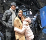 Laudya Cynthia Bella Ajak Suami dan Anak Liburan ke Jepang Bersama