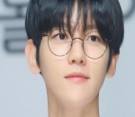 Baekhyun EXO Tak Bisa Tua