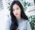 Naeun A-Pink Pakai Nama Marcella di Instagram