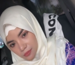Dinar Candy Dikira Orang Lain Kala Kenakan Hijab