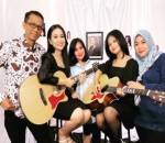 Pamer Bakat Keren Di Bidang Musik