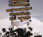Taklukkan Puncak Kilimanjaro 