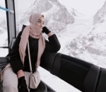Naik Cable Car di Puncak Matterhorn 