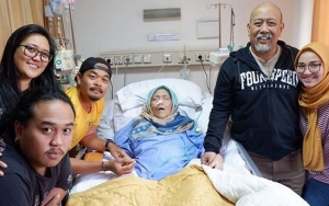 Kabar Duka Istri Indro Warkop Meninggal Dunia Setelah Berjuang Melawan Kanker Paru Paru