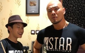 Deddy Corbuzier Pamer Anak Berdandan Ala Mafia Azka Corbuzier Dikira Rezky Aditya