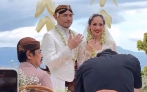 BCL dan Tiko Aryawardhana Semringah Pamer Cincin setelah Resmi Menikah