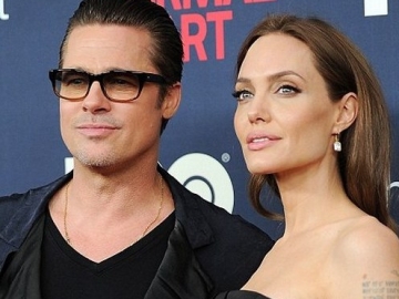 Angelina Jolie dan Brad Pitt Buat Tato Couple Sebelum Cerai