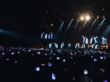 Detik-detik Serunya Konser BTS di Jakarta: Para Member Lakukan Hal Ini, Fans Langsung Histeris