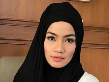 Ubah Penampilan, Titi Kamal Putuskan Pakai Hijab?