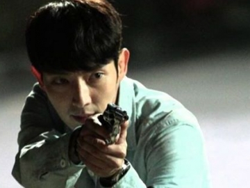 Lee Jun Ki Tampil Garang di Foto Teaser 'Criminal Minds'