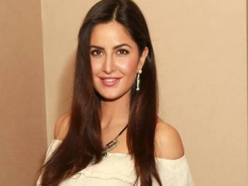 Rayakan Hari Ibu di India, Katrina Kaif Pamer Foto Mesra Dengan Sang Ibu