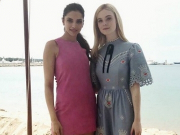 Awas Jatuh Hati, Deepika Padukone Tampil Cantik Bareng Elle Fanning di Cannes 