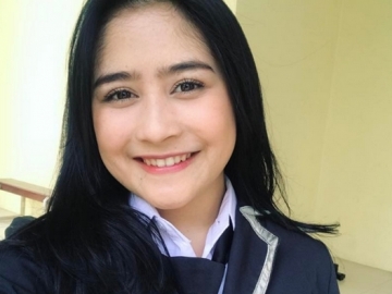 Diopname, 'Pacar' Prilly Latuconsina Temani Tidur di Ranjang Rumah Sakit