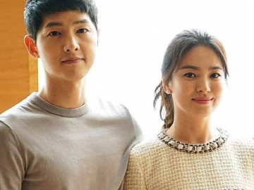 Bikin Fans Heboh, Song Joong Ki Beneran Liburan Bareng Song Hye Kyo di Bali