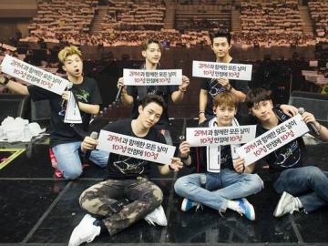 2PM Curhat Rasanya Konser Terakhir dengan Member Lengkap Sebelum Wamil