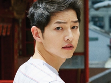Song Joong Ki Pertimbangkan Tawaran Akting Drama Zombie, Netter: Cari Modal Nikah?