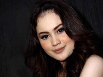 Sering Dekati dan Pikat Pria Beristri, Jennifer Dunn Disebut Gunakan Paranormal?