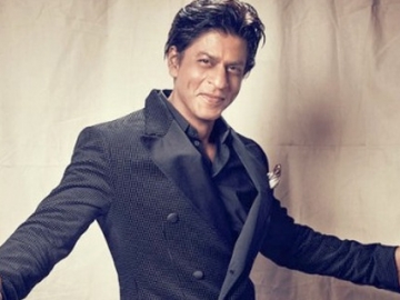 Shahrukh Khan Buat Fans Cemas Maksimal Saat Promosi 'Jab Harry Met Sejal', Kenapa? 
