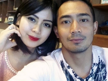 Gugat Cerai Yama Carlos, Istri Akui Perbedaan Agama Sebagai Alasan?