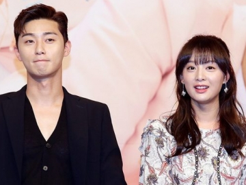 Kim Ji Won Akui Gugup Saat Park Seo Joon Lakukan Ini Padanya