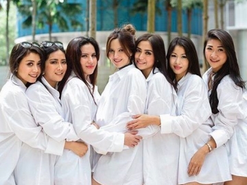 Ikuti Bisnis Kekinian, Geng Girls Squad Nia Ramadhani Bakal Jualan Bakso?