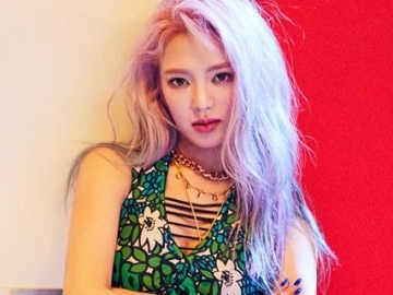 Terharu dengan Sikap EXO, Hyoyeon 'Sindir' Grup Idol Junior Lainnya?