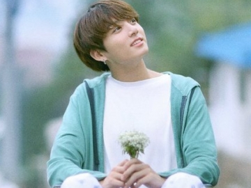 Rahasia Menyentuh tentang Bunga di Poster 'Love Yourself' Jungkook Terungkap