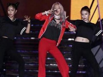 Cetar, Aksi Panggung Tae Yeon & Hyoyeon SNSD di 'Countdown Asian Games 2018' Monas