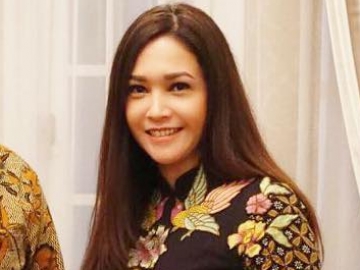 Ultah Sama dengan Dul Jaelani, Maia Estianty Ikut Beri Ucapan pada Mulan Jameela?