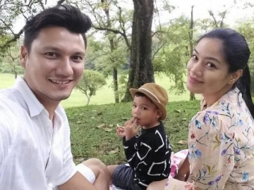 FOTO : Babymoon, Christian Sugiono Ajak Titi Kamal Nikmati Pemandangan Hijau di Bali