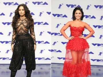 Memukau, 5 Selebriti Ini 'Kompak' Pakai Gaun Transparan di MTV VMA 2017