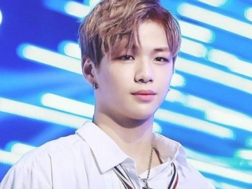 Kang Daniel Harus Antri 4 Jam Untuk Bisa Mandi di Asrama Wanna One