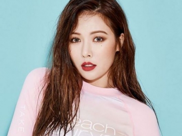 Tampil Seksi Sebelum Acara 'Music Bank', 'Bulu-Bulu' di Antara Kaki HyunA Bikin Salah Fokus