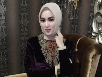 Akui Lega Setelah Cerai, Tiara Dewi Bantah Nikah dengan Lucky Hakim Hanya Demi Popularitas