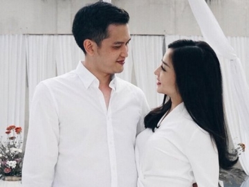 Pose 'Nempel-Nempel', Rezky Aditya & Nikita Willy Disebut Pasangan Paling Cocok