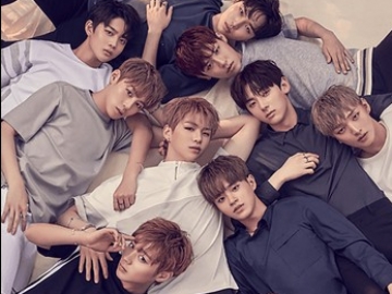 Disejajarkan dengan TVXQ, Wanna One Buat Pakar Industri Musik Kagum