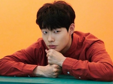 Terjun ke Dunia Tarik Suara, Aktor Ryu Jun Yeol Akan Rilis Lagu Solo?