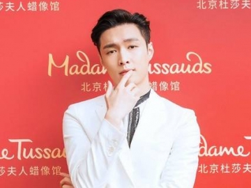 Terlalu Lama Absen, Lay Disebut-Sebut Ikuti Jejak Kris cs Keluar Dari EXO?