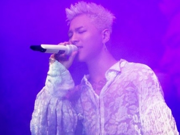 Buktikan Profesionalitas, Taeyang Tetap Lanjutkan Konser Meski Hidung Berdarah