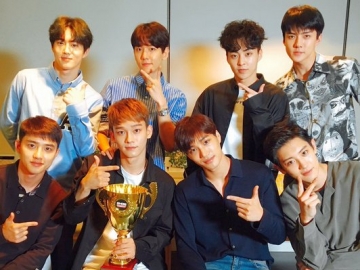 Daebak, EXO Catat Kemenangan Ke-100 di Acara Musik dengan Trofi 'M!Countdown'