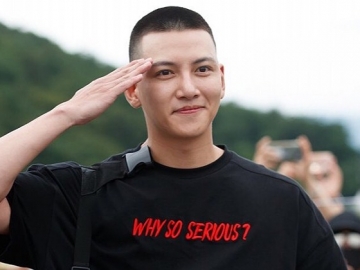 Beredar Foto Ji Chang Wook Saat Jalani Wamil, Netter: Makin Ganteng