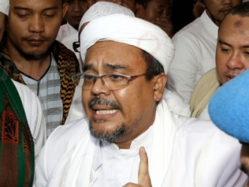 Pengacara Ungkap Hal Mengejutkan Ini, Habib Rizieq Lagi-Lagi Batal Pulang ke Indonesia?