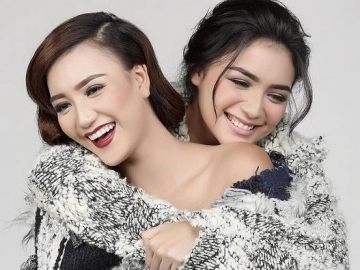 FOTO: Sama-Sama Cantik, Pemotretan Citra Kirana & Sang Kakak Ini Bikin Susah Milih