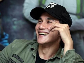 Vino Bastian Perankan Chrisye dalam Film Ini, Netizen: Mirip!